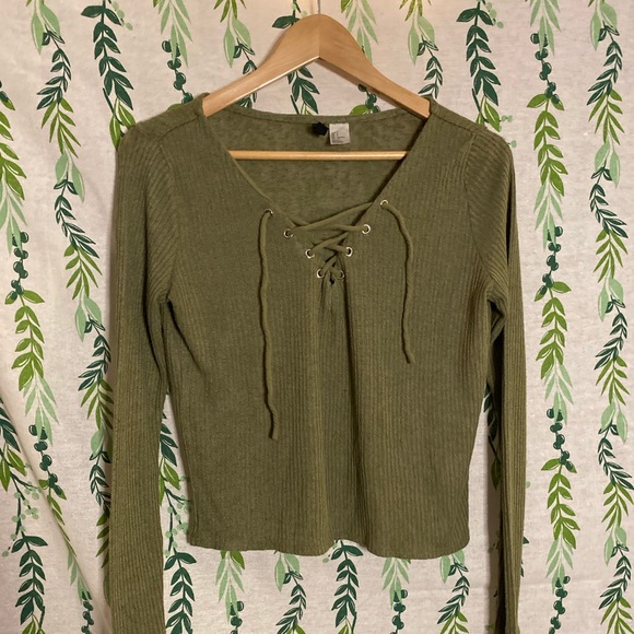 Divided Tops Hm Divided Green Long Sleeve Sweater Shirt Poshmark